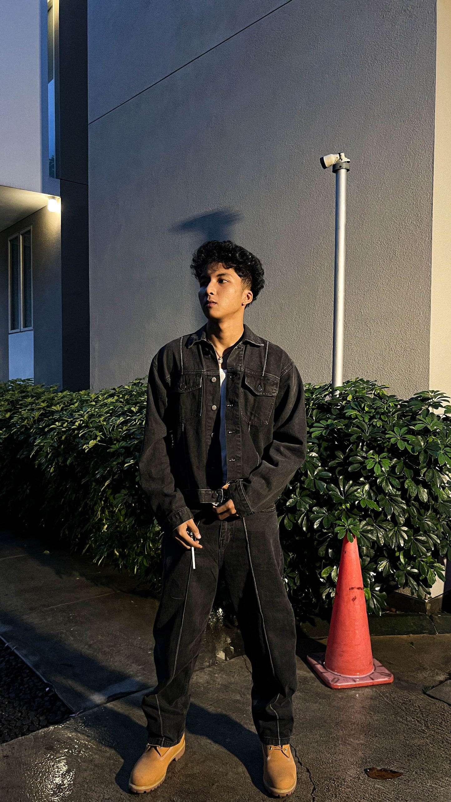STAR-SL BLACK WASHED DENIM